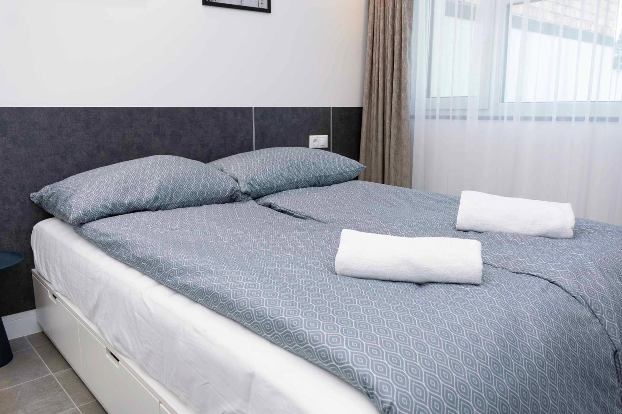 Luxury Cozy 2 Bdr Downtown Apt.6 Budapest Esterno foto