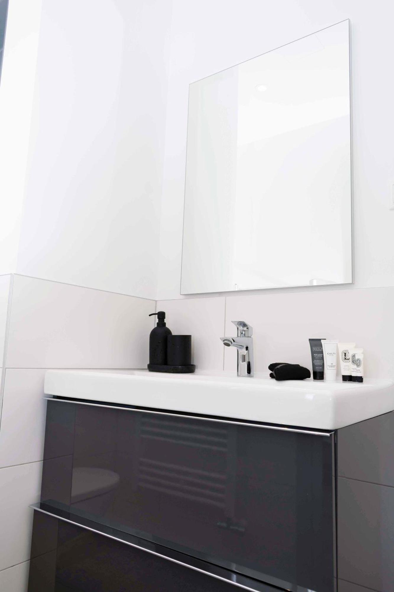 Luxury Cozy 2 Bdr Downtown Apt.6 Budapest Esterno foto